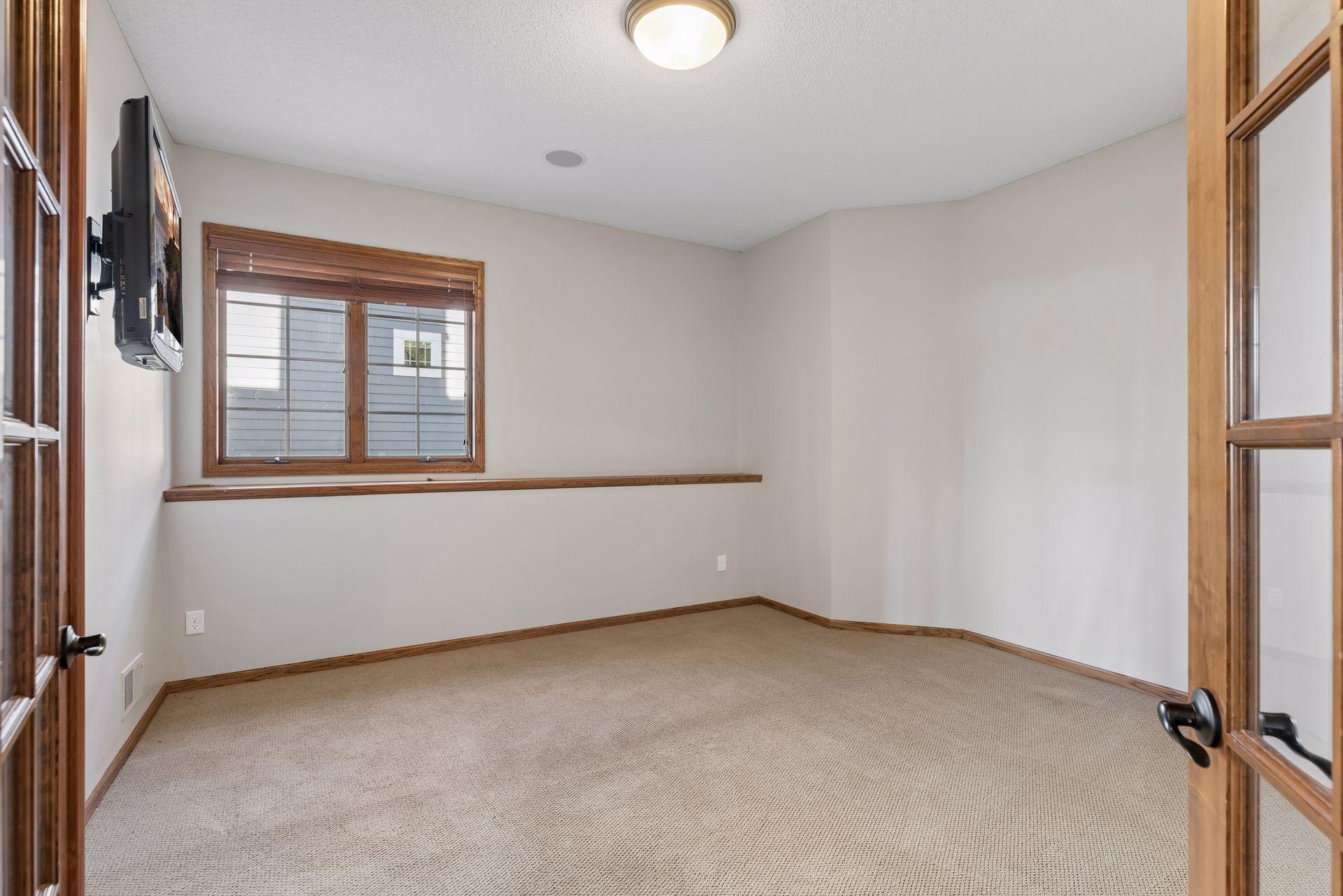 8378 Seneca Pointe Eden Prairie, MN 55347 - Photo 60 of 71 Gallery Image 60