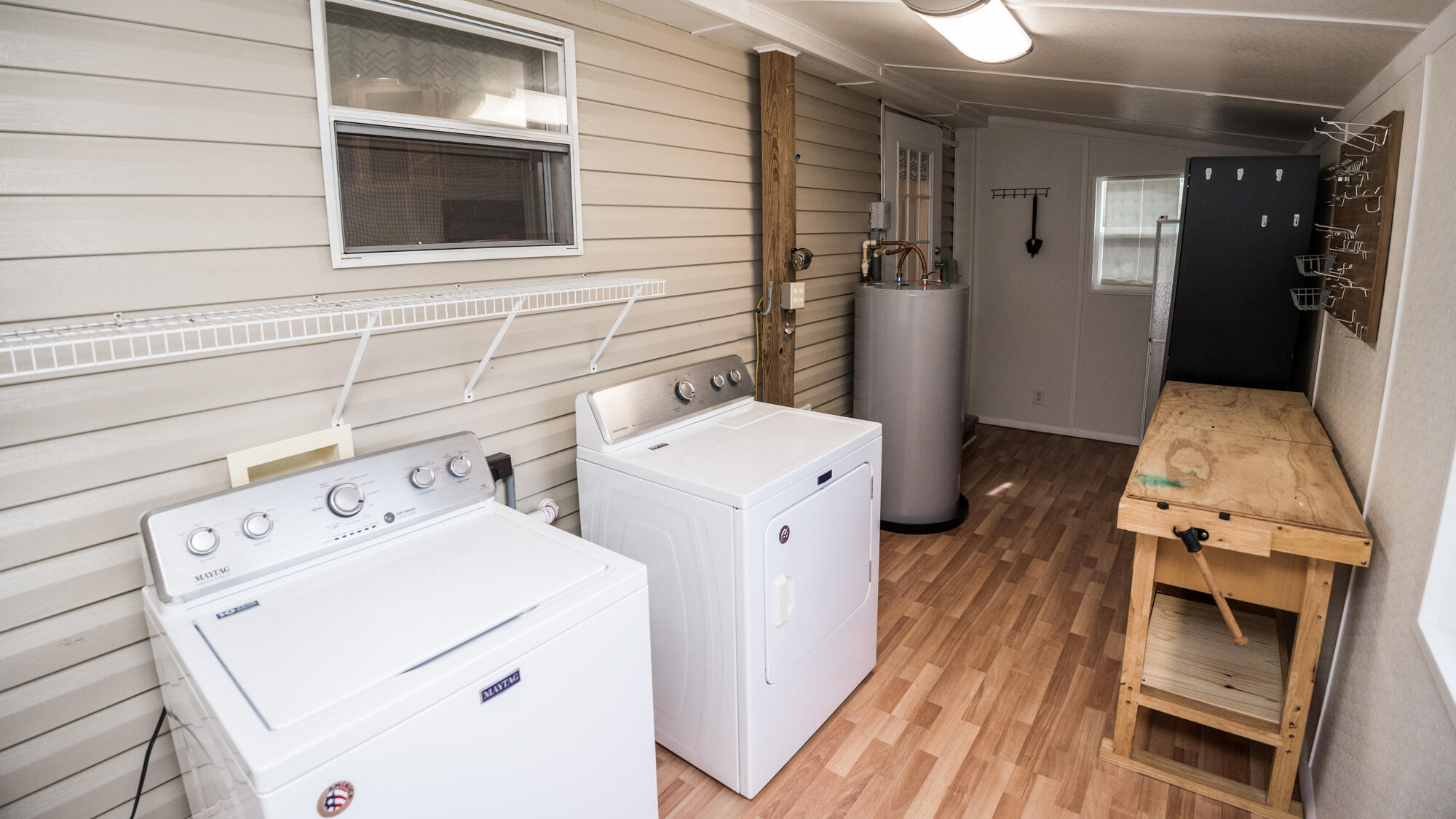 125 Red Eye Road DeFuniak Springs, FL 32433 - Photo 29 of 50 a utility room with dryer and washer