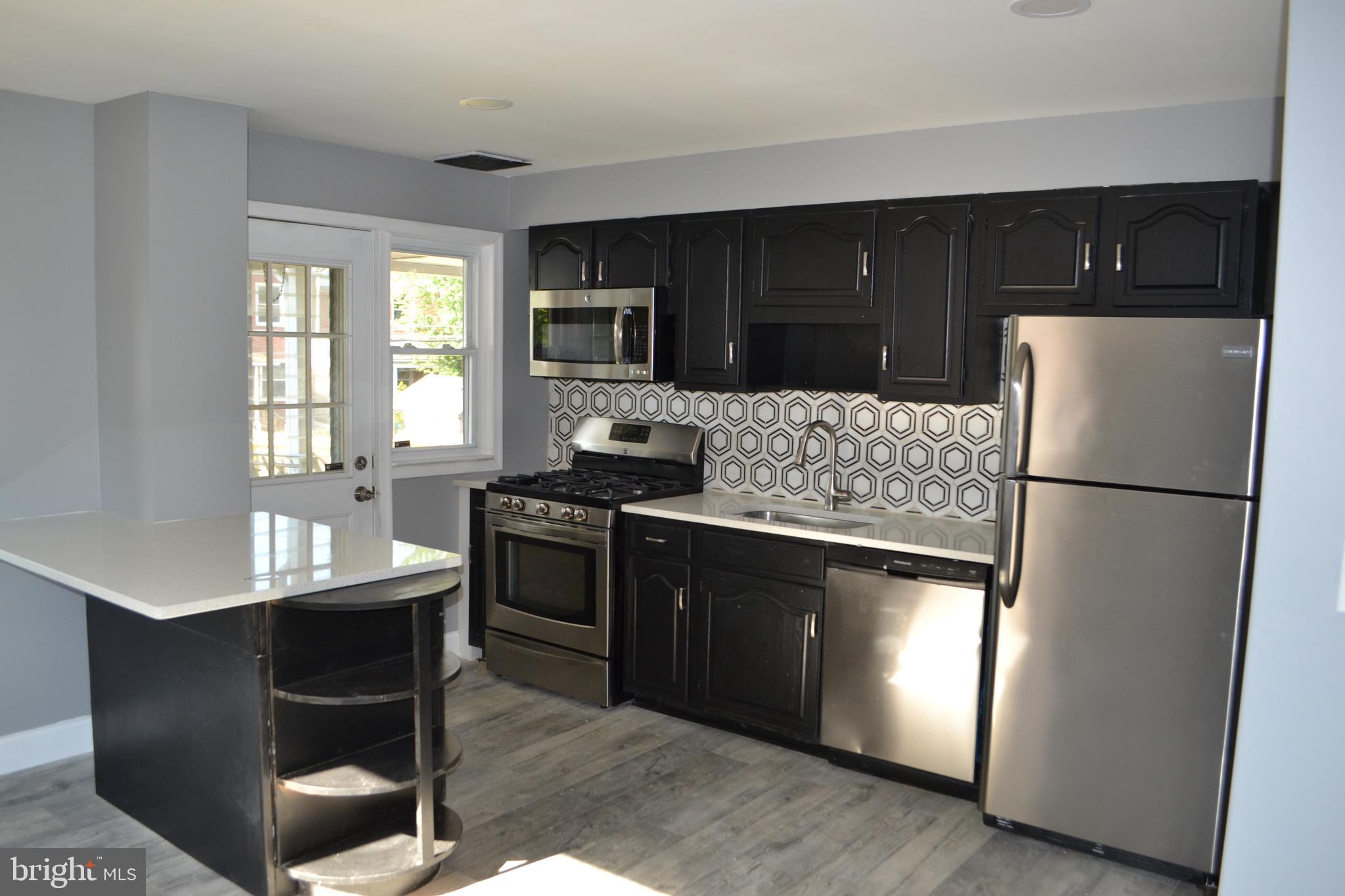7448 Durwood Road Baltimore, MD 21222 - Photo 2 of 26