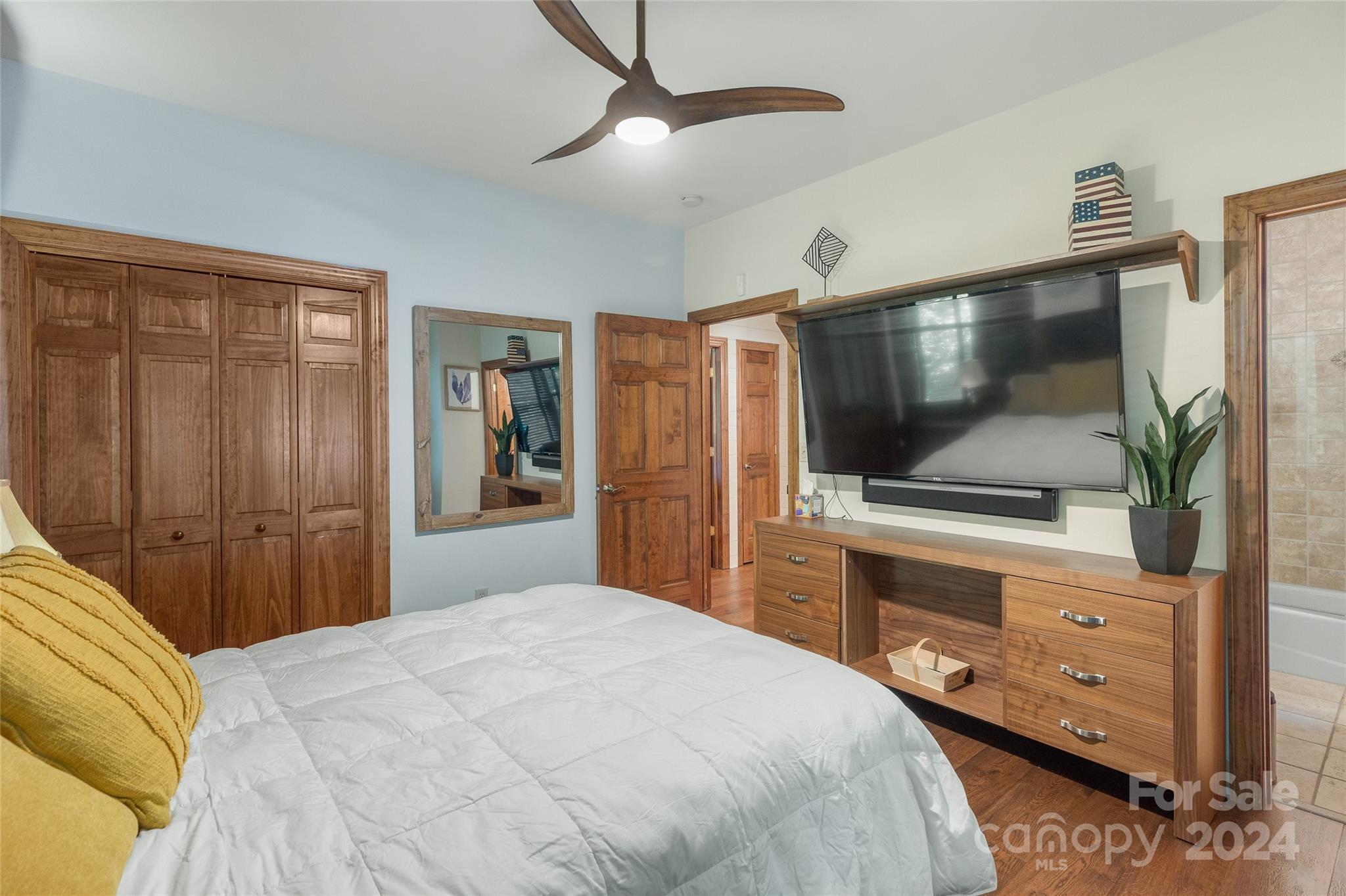 47 Hilltop Road Sapphire, NC 28774 - Photo 32 of 48 Gallery Image 32