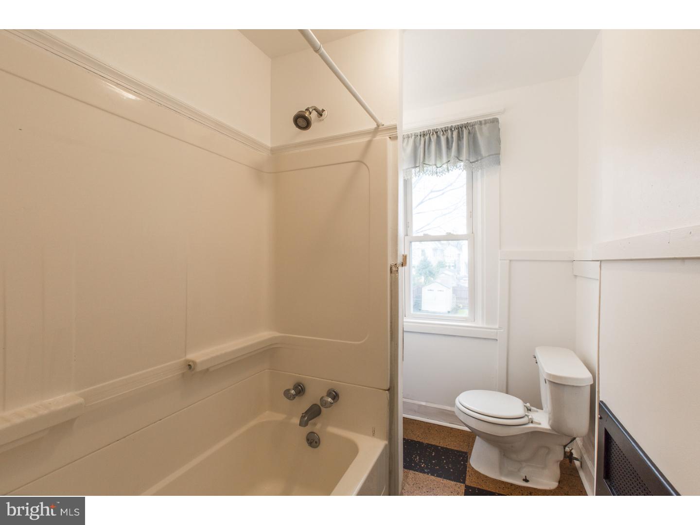 302 Powell Road Springfield, PA 19064 - Photo 19 of 25