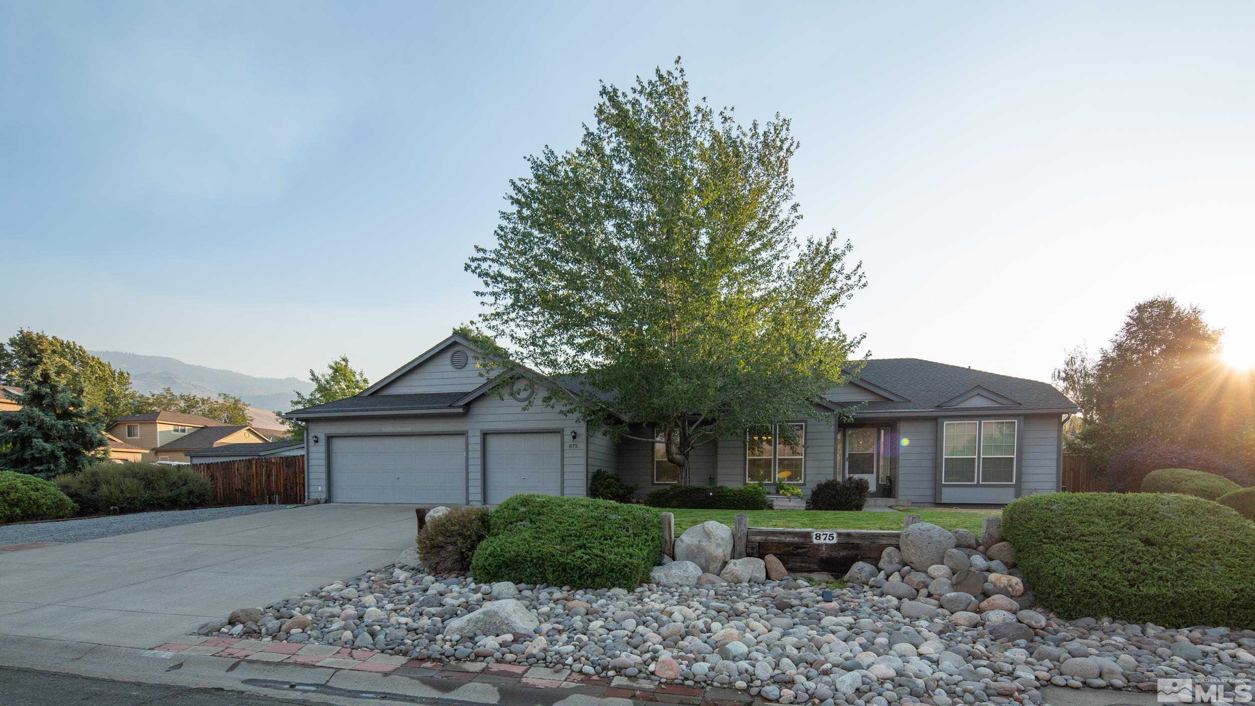 875 Cliff View Drive Reno, NV 89523 - Photo 2 of 16 Photo 2
