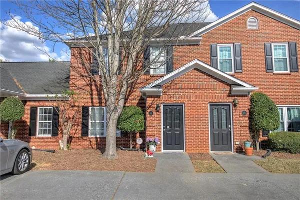 $268,000 | 618 Manor Way, Cartersville, GA 30120