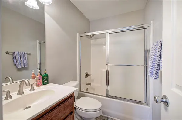 $268,000 | 618 Manor Way, Cartersville, GA 30120