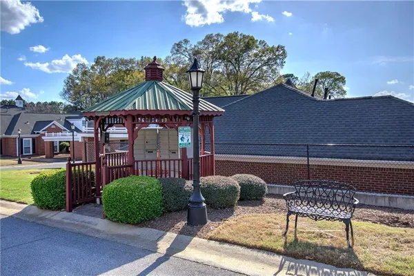 $268,000 | 618 Manor Way, Cartersville, GA 30120