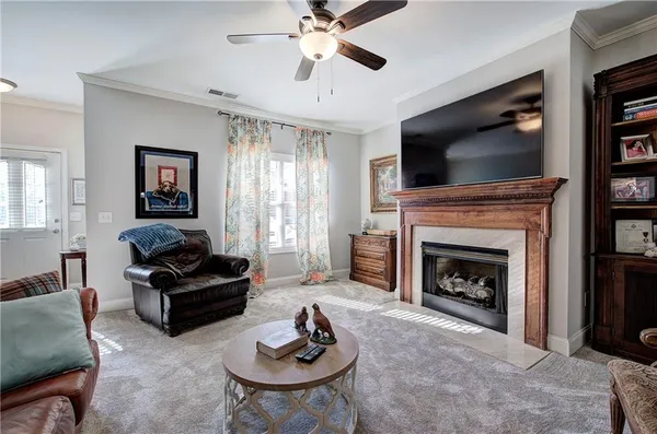 $268,000 | 618 Manor Way, Cartersville, GA 30120