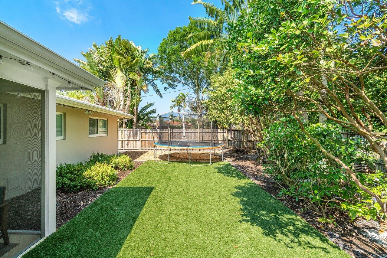 760 Southwest 3rd Street Boca Raton, FL 33486 - Photo 24 of 34 Rear Yard 2