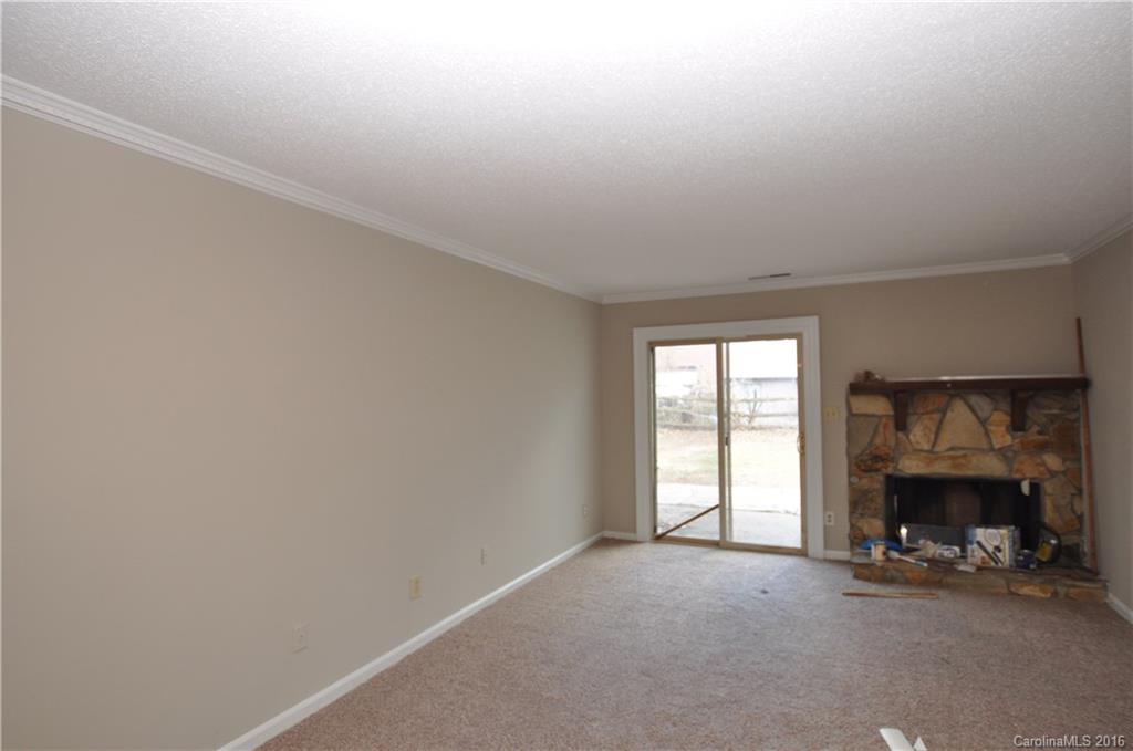 6909 Carmel Road, Unit 6909 Charlotte, NC 28226 - Photo 2 of 8