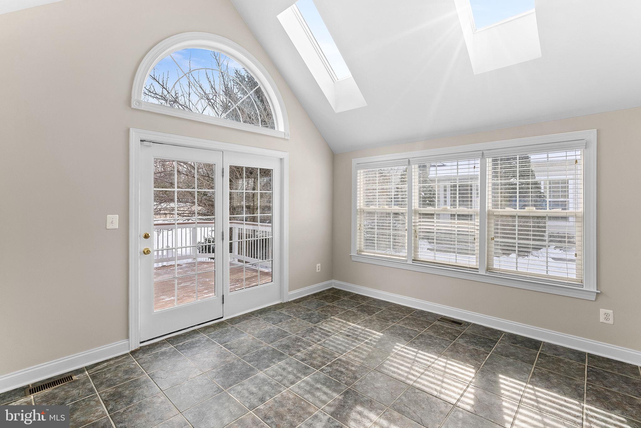 20043 Valhalla Square Ashburn, VA 20147 - Photo 11 of 49