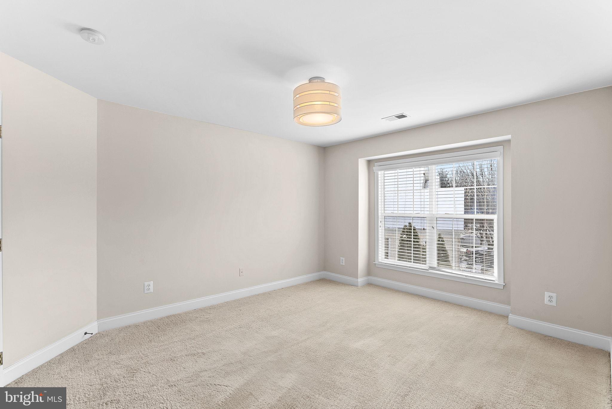 20043 Valhalla Square Ashburn, VA 20147 - Photo 29 of 49