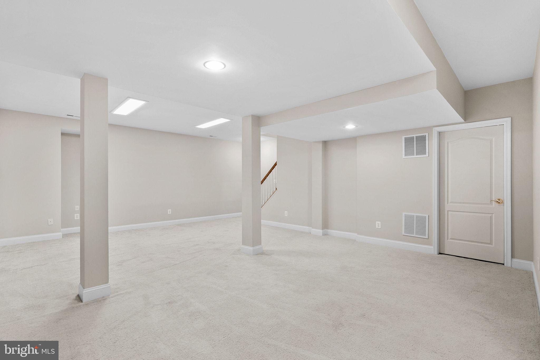 20043 Valhalla Square Ashburn, VA 20147 - Photo 33 of 49