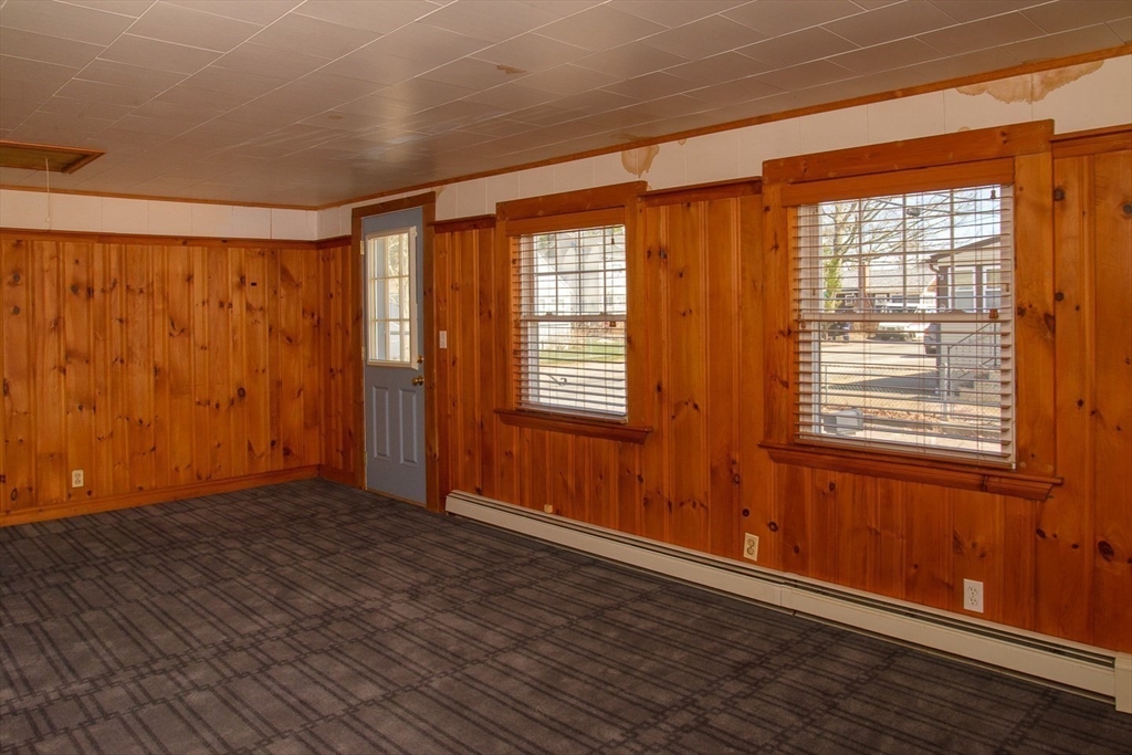 20 Grant Street Wareham, MA 02571 - Photo 4 of 12