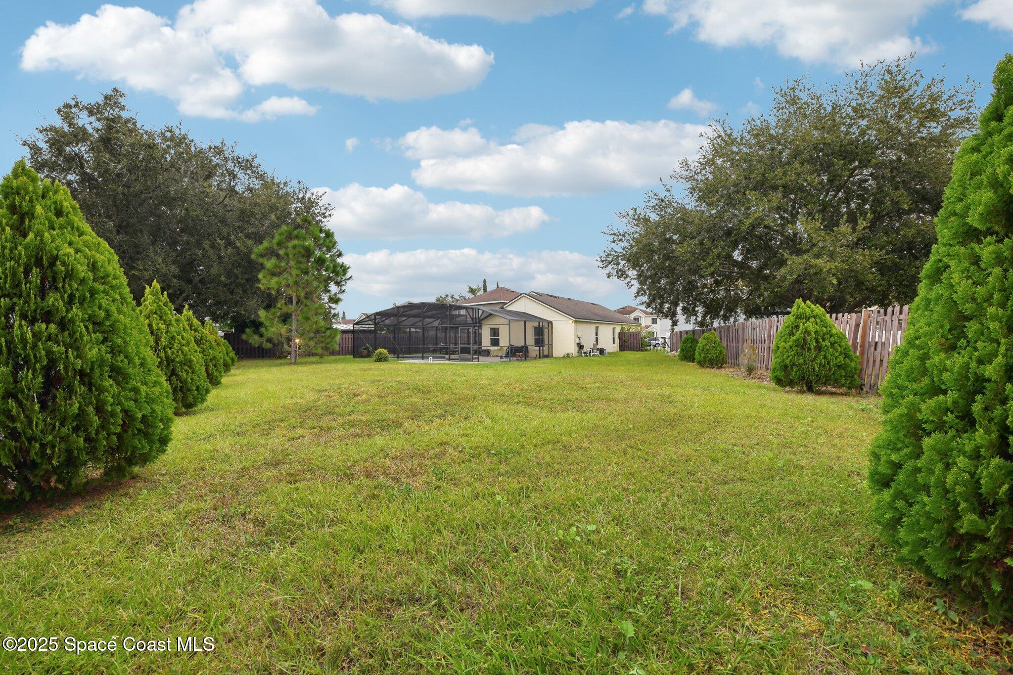 1125 Carey Glen Circle Orlando, FL 32824 - Photo 26 of 31 back yard
