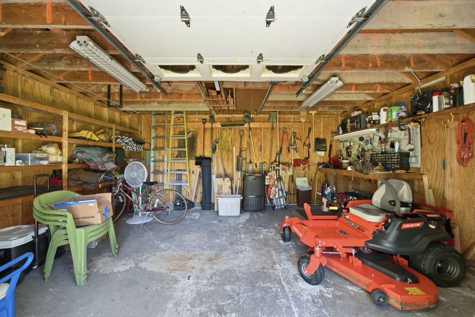 20W545 Moreland Avenue Addison, IL 60101 - Photo 35 of 38