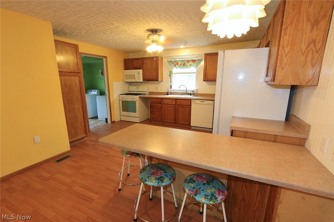 35 West 11th Street Dresden, OH 43821 - Photo 3 of 23