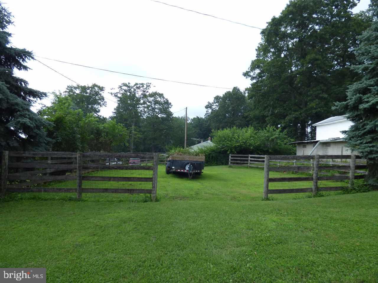 1675 New Bridgeville Road Red Lion, PA 17356 - Photo 3 of 29 Gallery Image 3