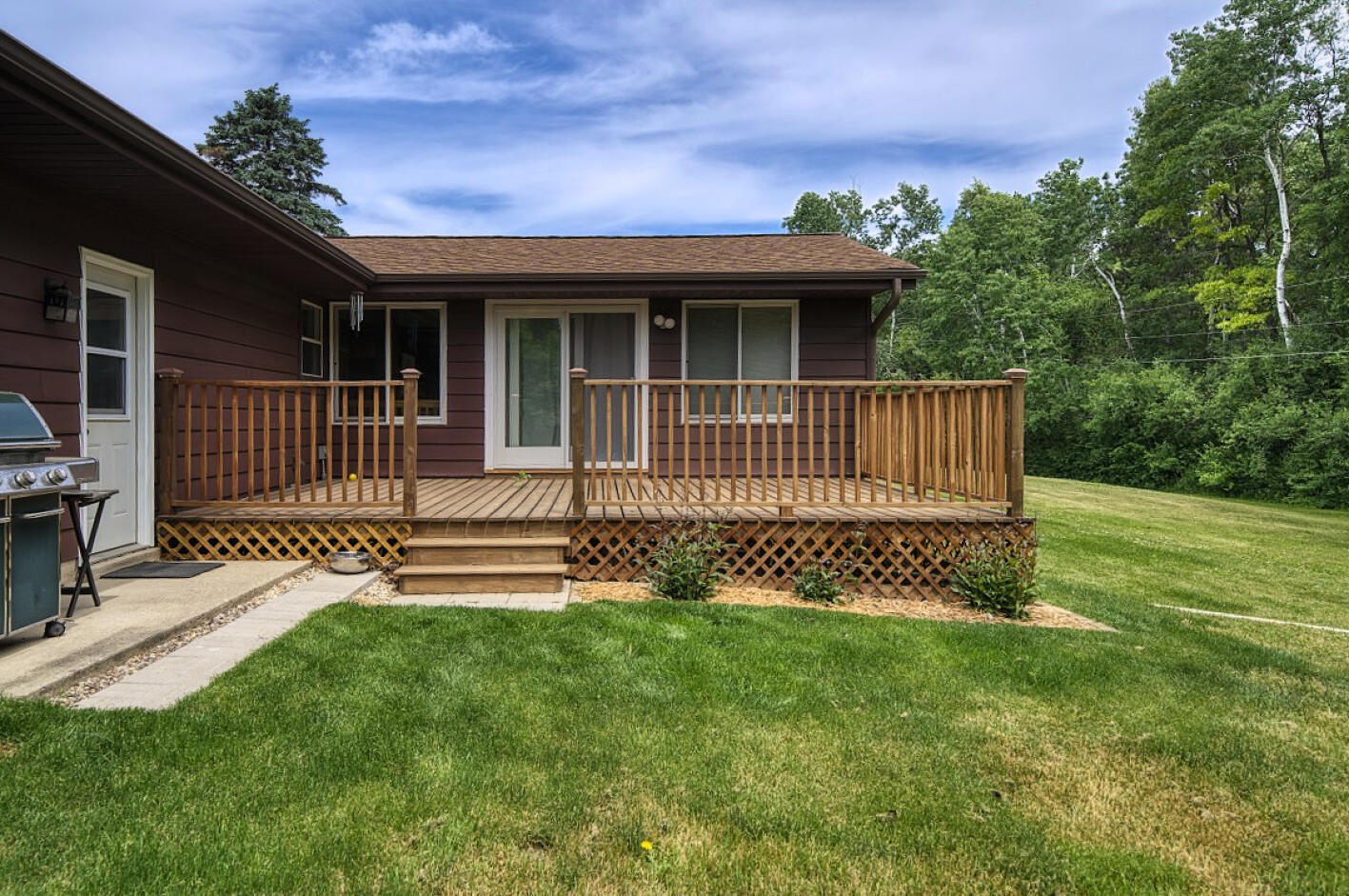 W304S3236 Brookhill Road Genesee, WI 53189 - Photo 59 of 67 Back deck
