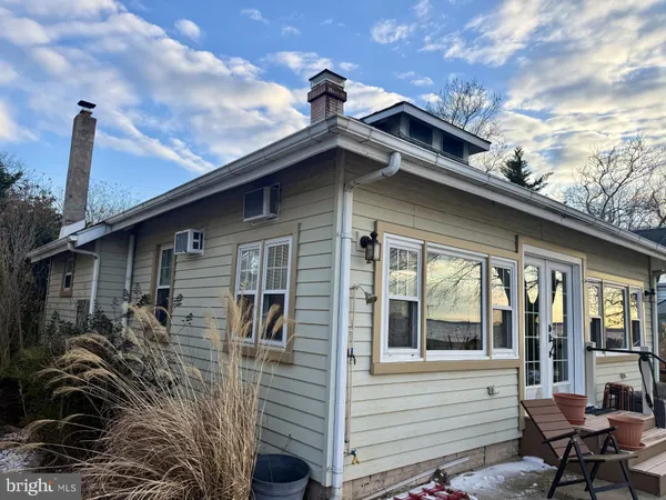 $310,000 | 723 Salem Fort Elfsborg Road, Salem, NJ 08079