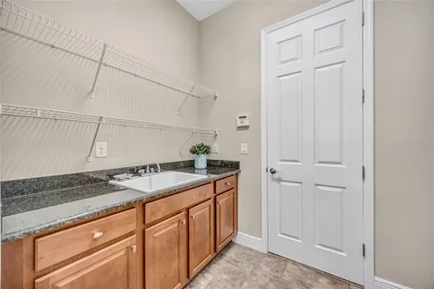 $729,000 | 5201 Sparrowglen Place, Lithia, FL 33547