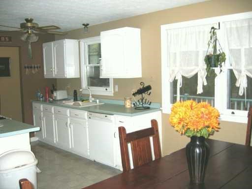 14 Sand Hill Road Charlestown, RI 02813 - Photo 5 of 9 Gallery Image 5