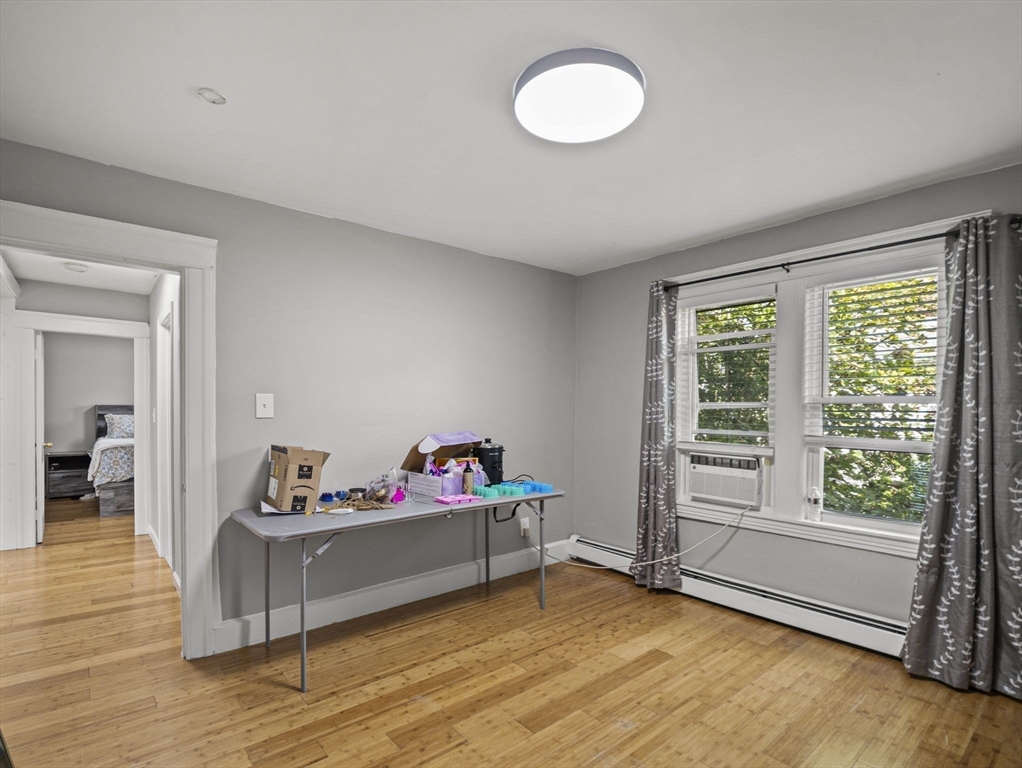 216 Providence Street Worcester, MA 01607 - Photo 18 of 26