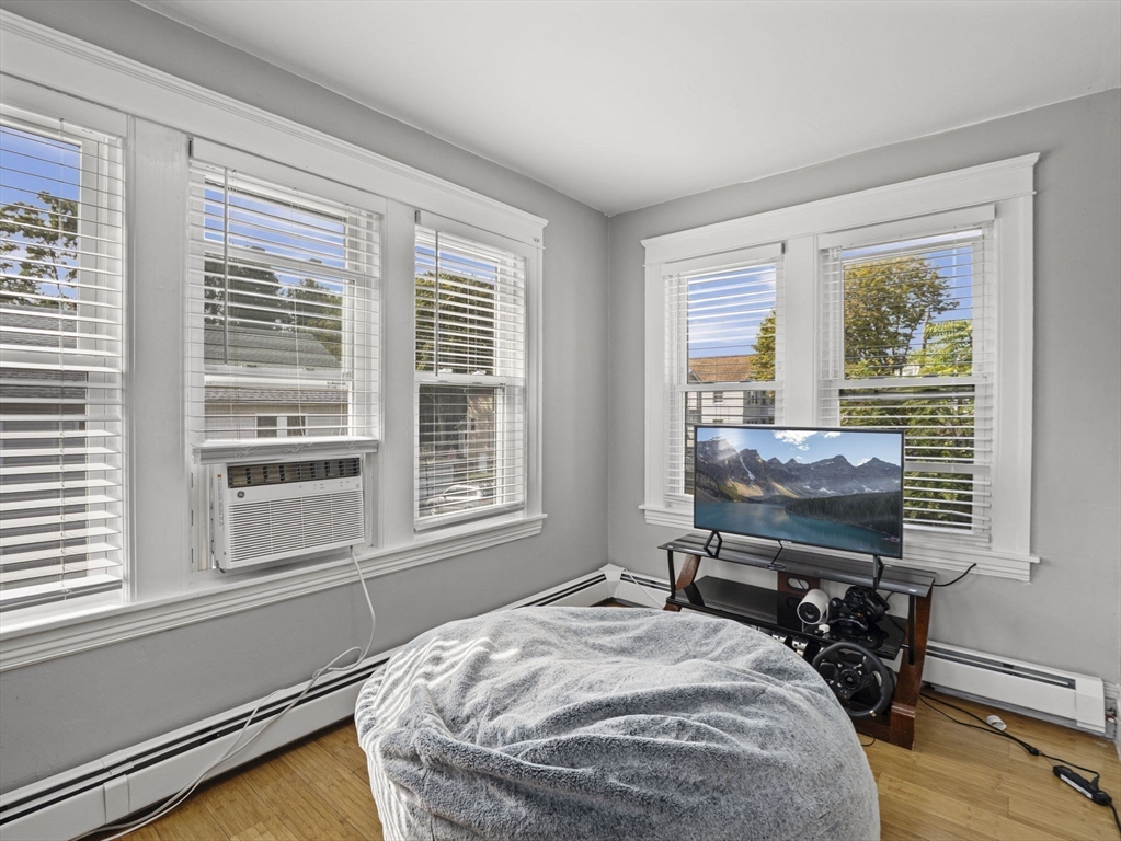 216 Providence Street Worcester, MA 01607 - Photo 19 of 26