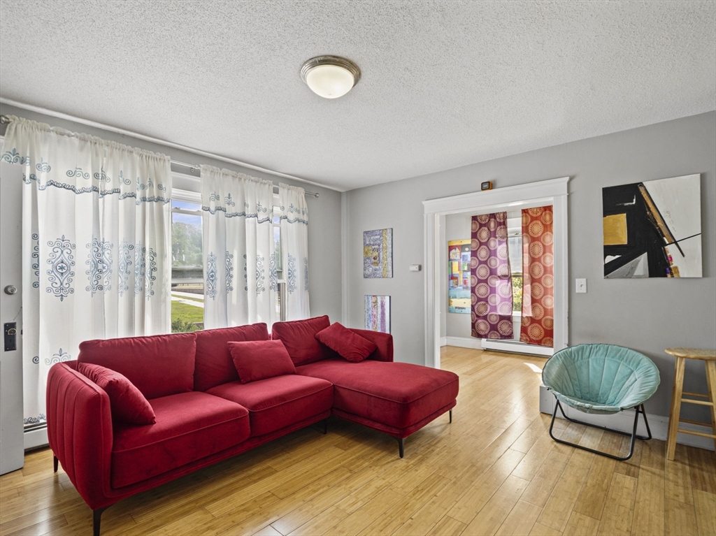 216 Providence Street Worcester, MA 01607 - Photo 2 of 26