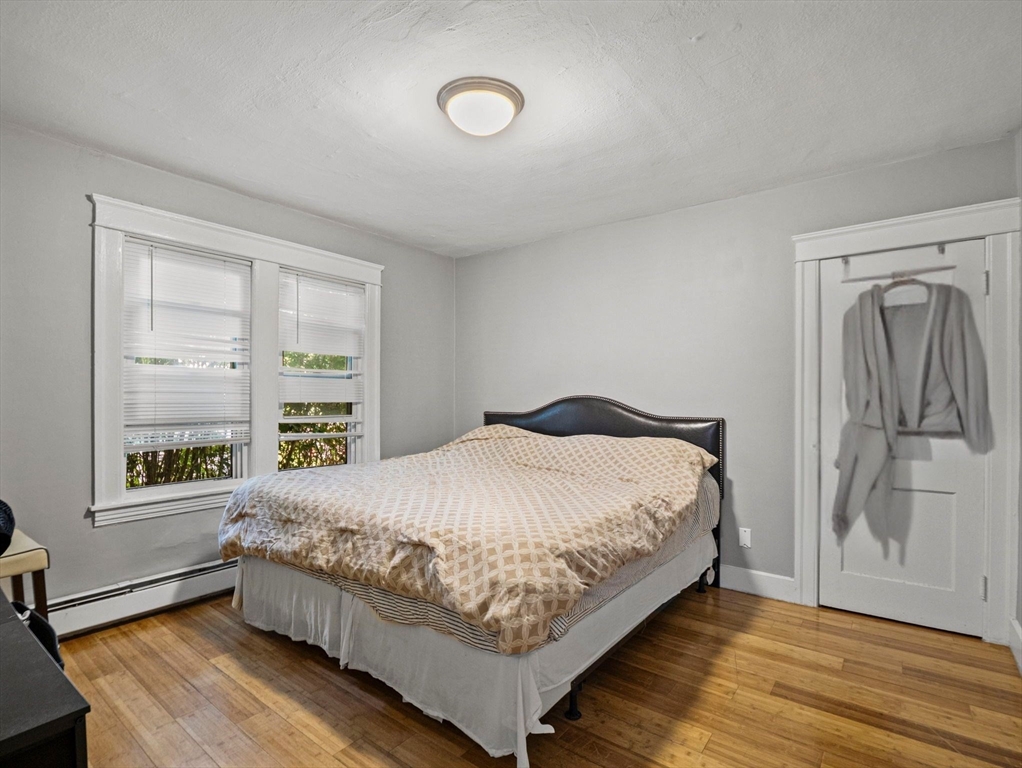 216 Providence Street Worcester, MA 01607 - Photo 7 of 26