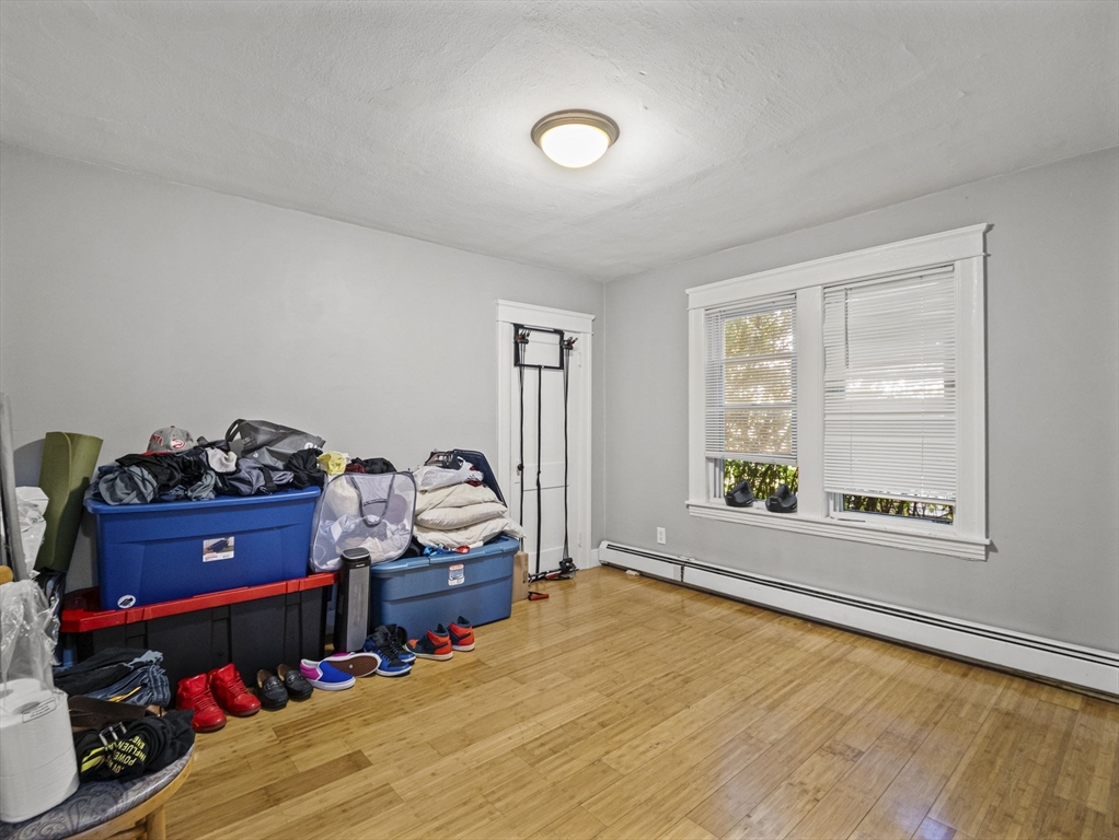 216 Providence Street Worcester, MA 01607 - Photo 8 of 26