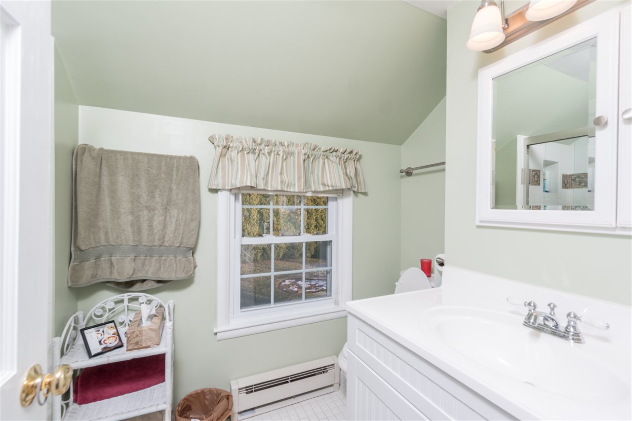 167 North Gate Road Manchester, NH 03104 - Photo 19 of 31 Gallery Image 19