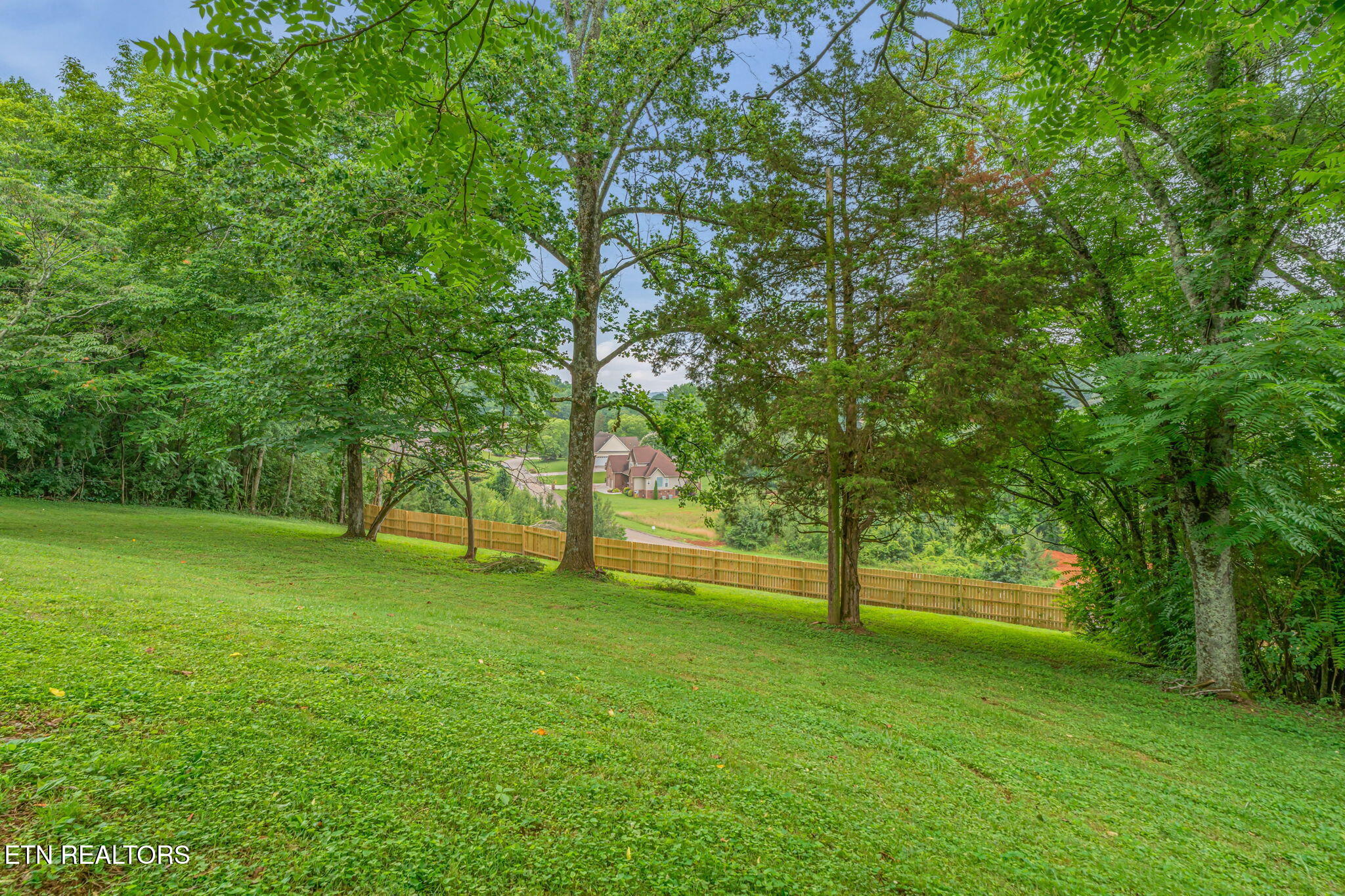 1221 Laurel Road Clinton, TN 37716 - Photo 33 of 41 35-web-or-mls-1221 Laurel Road-35
