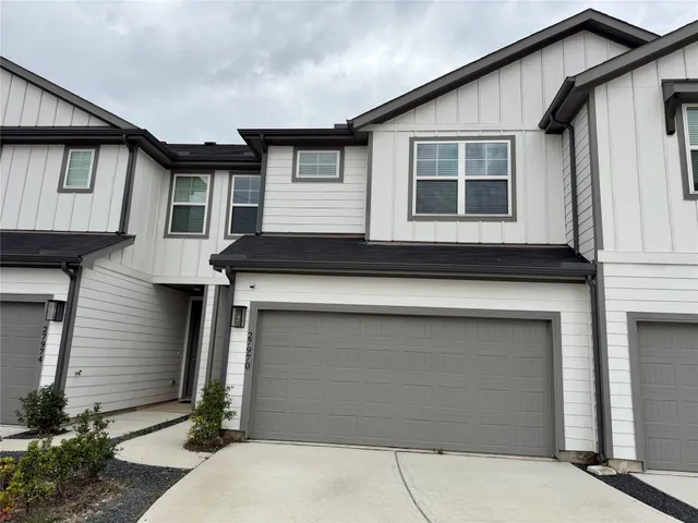 $2,200 | 27970 Western Crk Court, Katy, TX 77494