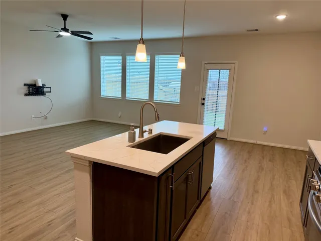 $2,200 | 27970 Western Crk Court, Katy, TX 77494