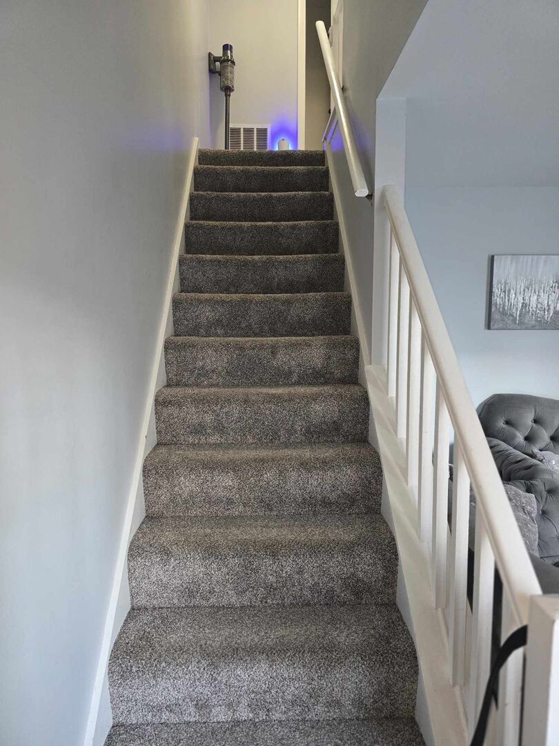 877 Wellington Avenue, Unit 1 Elk Grove Village, IL 60007 - Photo 11 of 25 a view of entryway