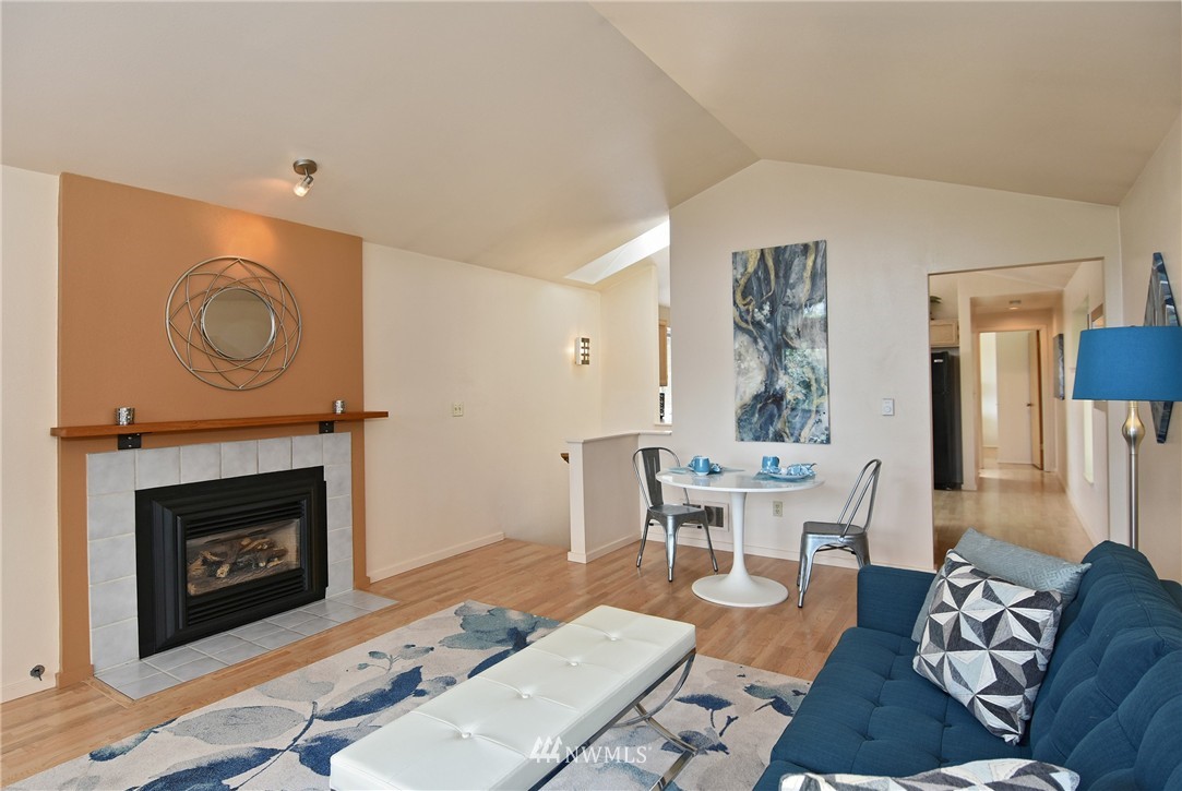 2134 North 87th Street Seattle, WA 98103 - Photo 11 of 22 Gallery Image 11