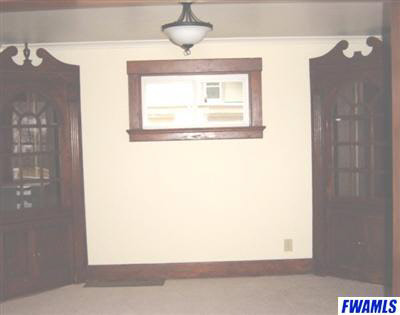 2312 Oakridge Road Fort Wayne, IN 46805 - Photo 2 of 8 Gallery Image 2