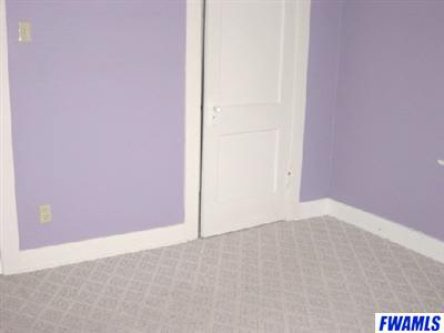 2312 Oakridge Road Fort Wayne, IN 46805 - Photo 6 of 8 Gallery Image 6
