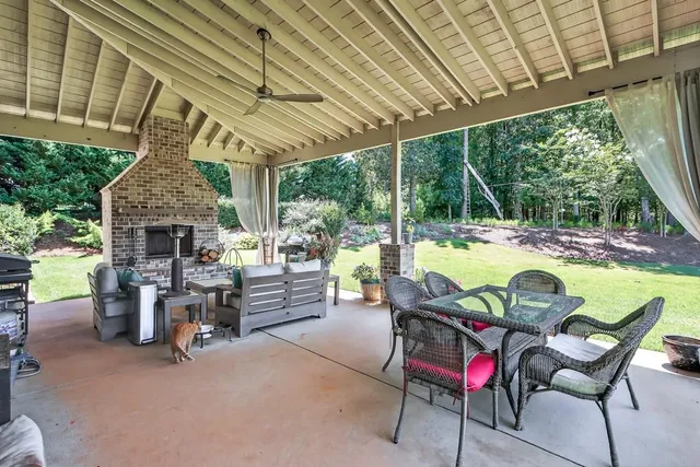 $1,290,000 | 6509 Snug Harbor Court, Flowery Branch, GA 30542