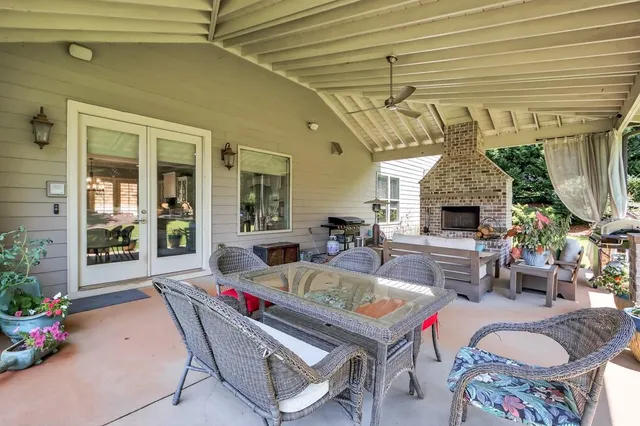 $1,290,000 | 6509 Snug Harbor Court, Flowery Branch, GA 30542