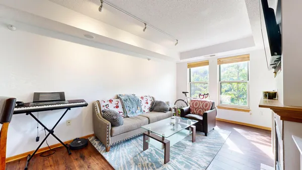 $2,350 | 560 North 2nd Street, Unit 300, Minneapolis, MN 55401