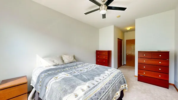 $2,350 | 560 North 2nd Street, Unit 300, Minneapolis, MN 55401