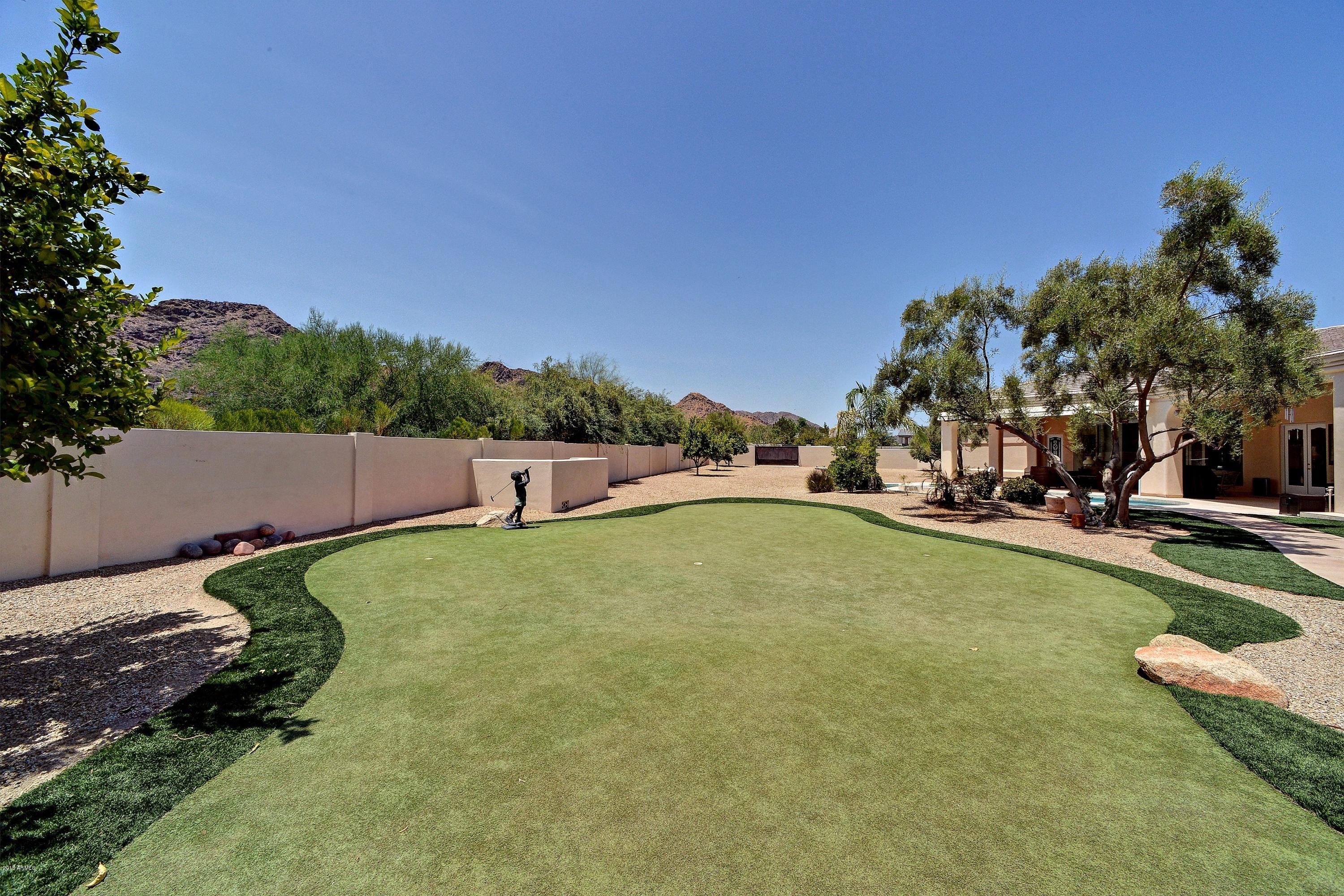 8205 North Coconino Road Paradise Valley, AZ 85253 - Photo 18 of 25 018_Backyard View