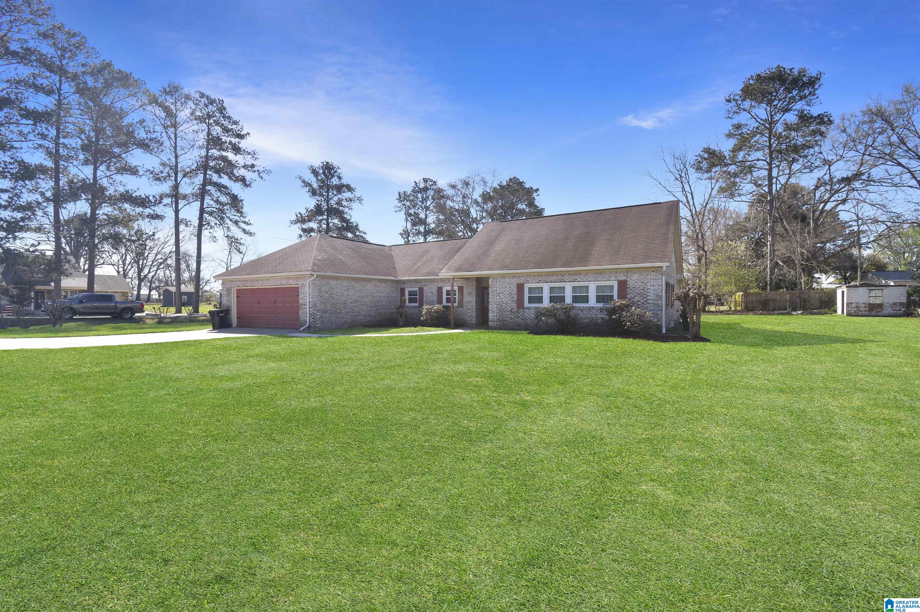106 Pinedale Road Clanton, AL 35045 - Photo 4 of 25