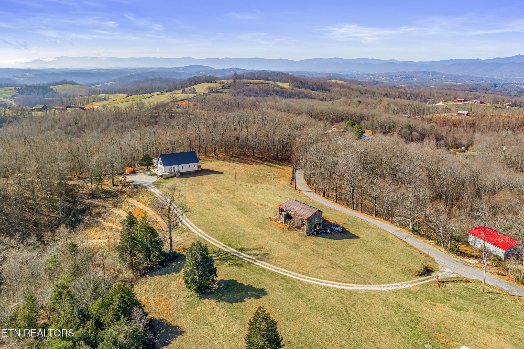 264 Victory Road La Follette, TN 37766 - Photo 9 of 54 47-web-or-mls-264 Victory Cross Road-47