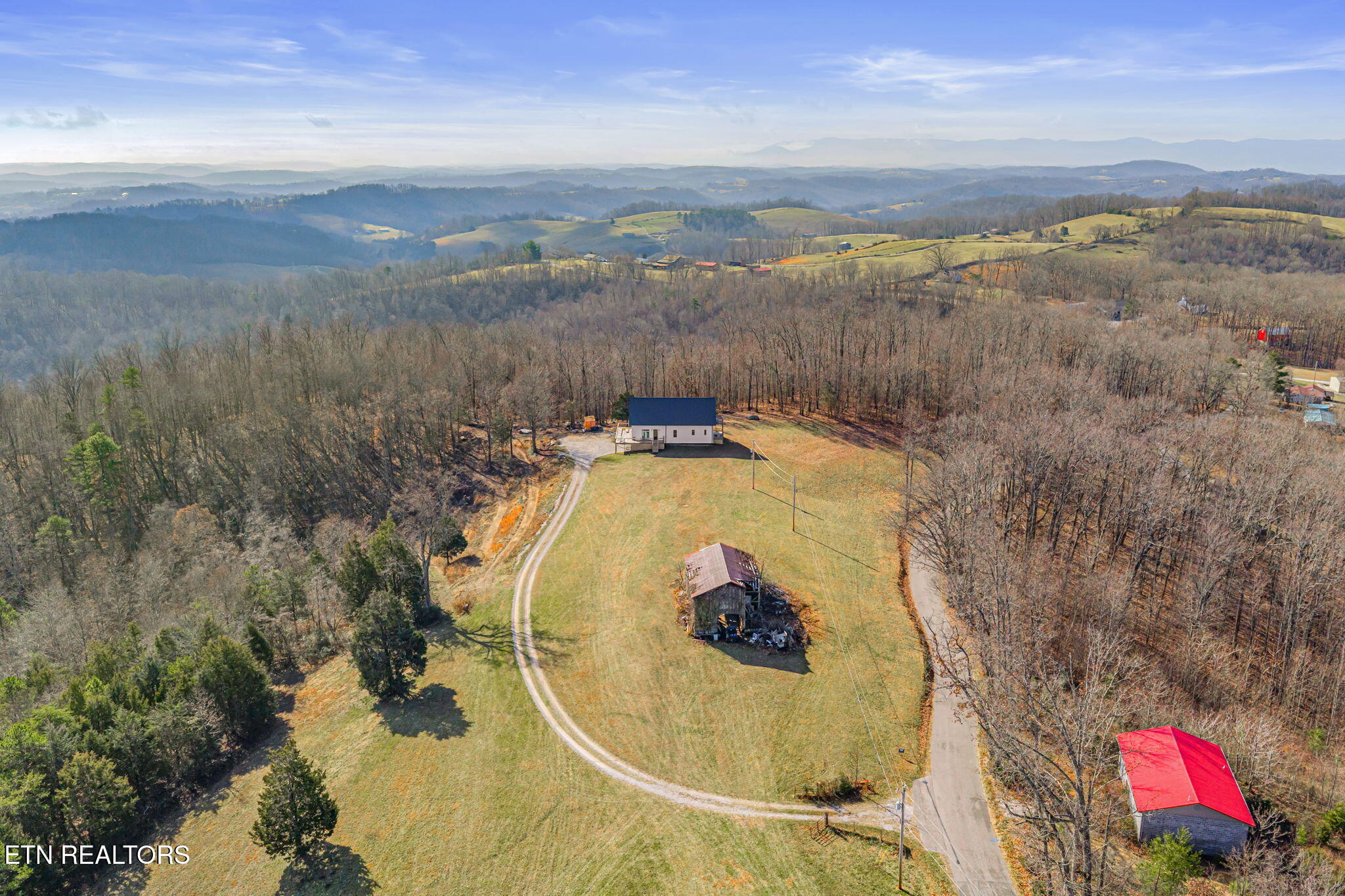 264 Victory Road La Follette, TN 37766 - Photo 10 of 54 46-web-or-mls-264 Victory Cross Road-46