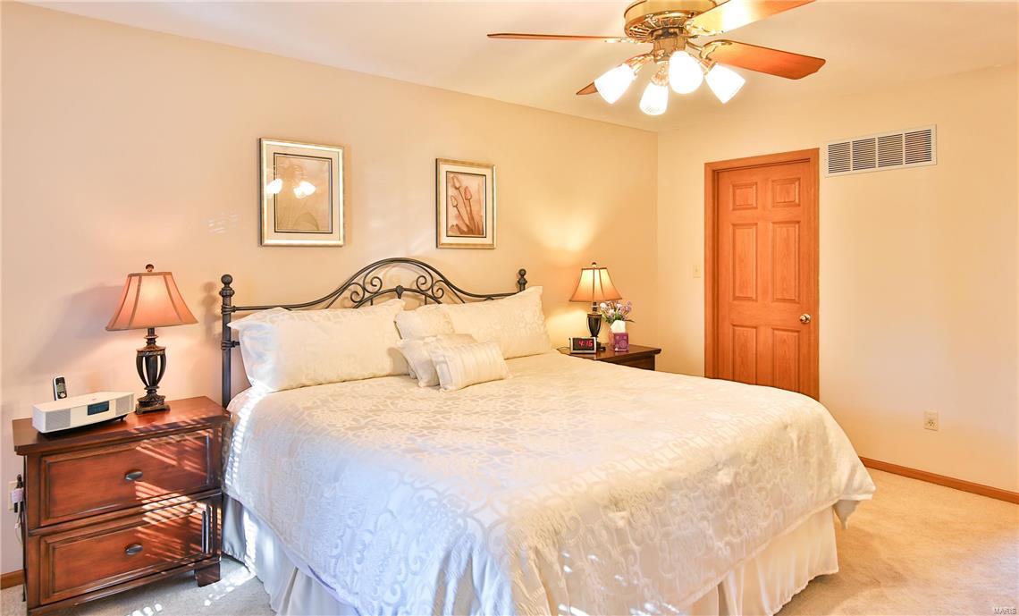 782 Strafford Ridge Drive Ballwin, MO 63021 - Photo 23 of 54 Gallery Image 23