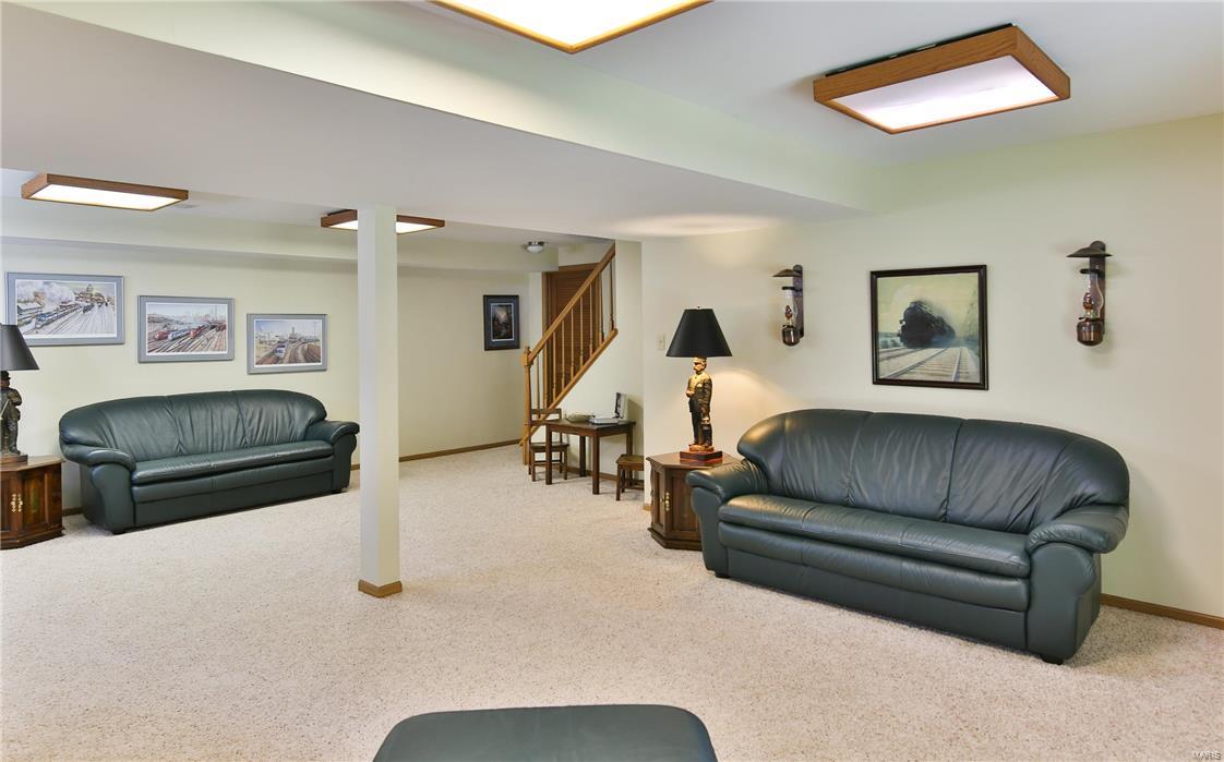 782 Strafford Ridge Drive Ballwin, MO 63021 - Photo 37 of 54 Gallery Image 37