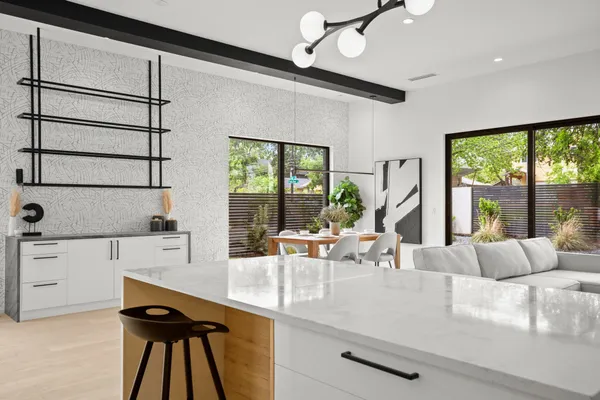 $2,599,000 | 2215 South 3rd Street, Austin, TX 78704