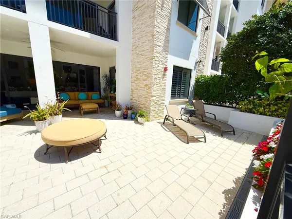 $2,200,000 | 1030 3rd Avenue South, Unit 214, Naples, FL 34102