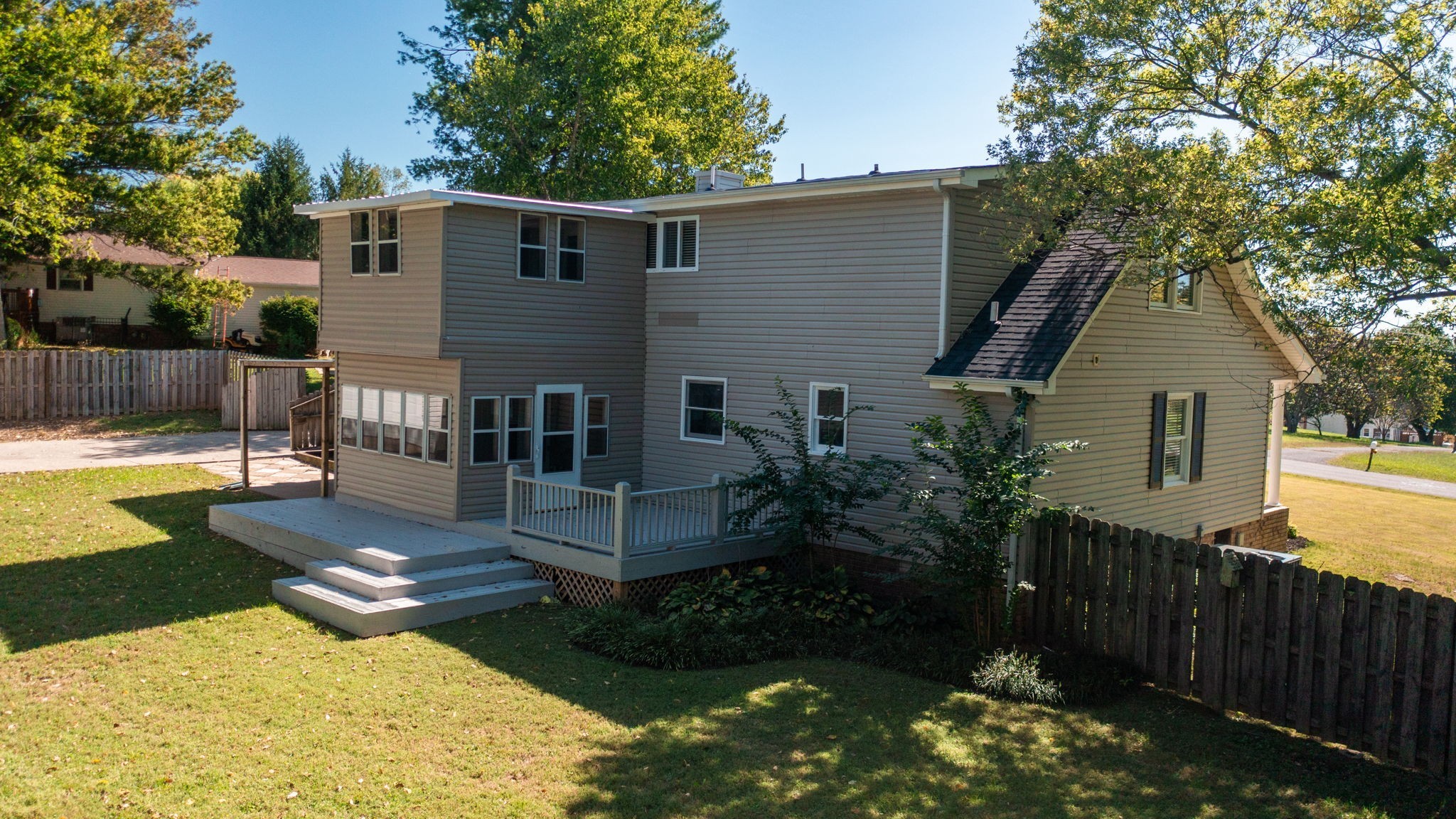 681 Lakeside Drive Springfield, TN 37172 - Photo 27 of 38 Gallery Image 27